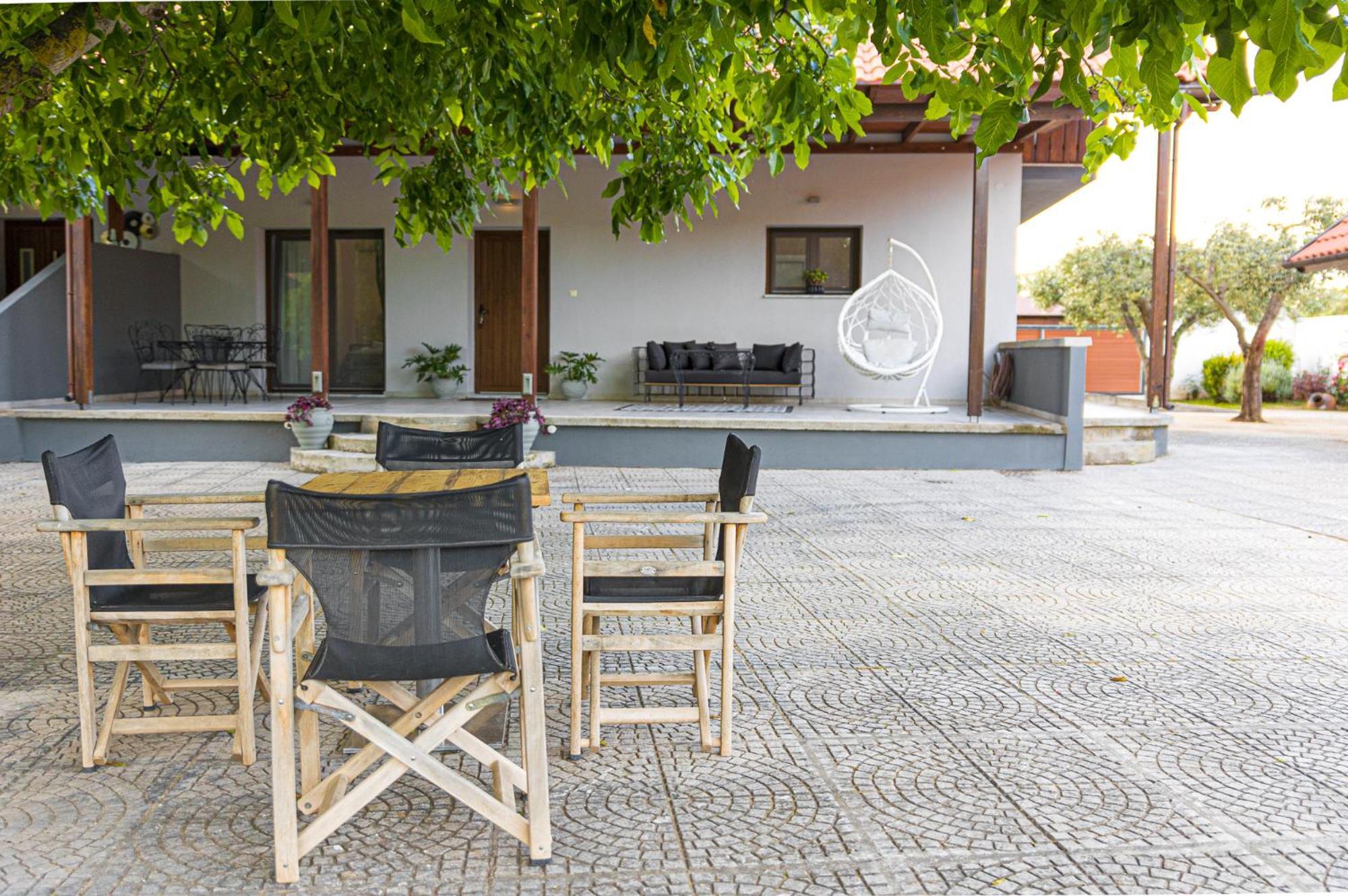 Countryside Luxury Studios Káto Lekhónia エクステリア 写真